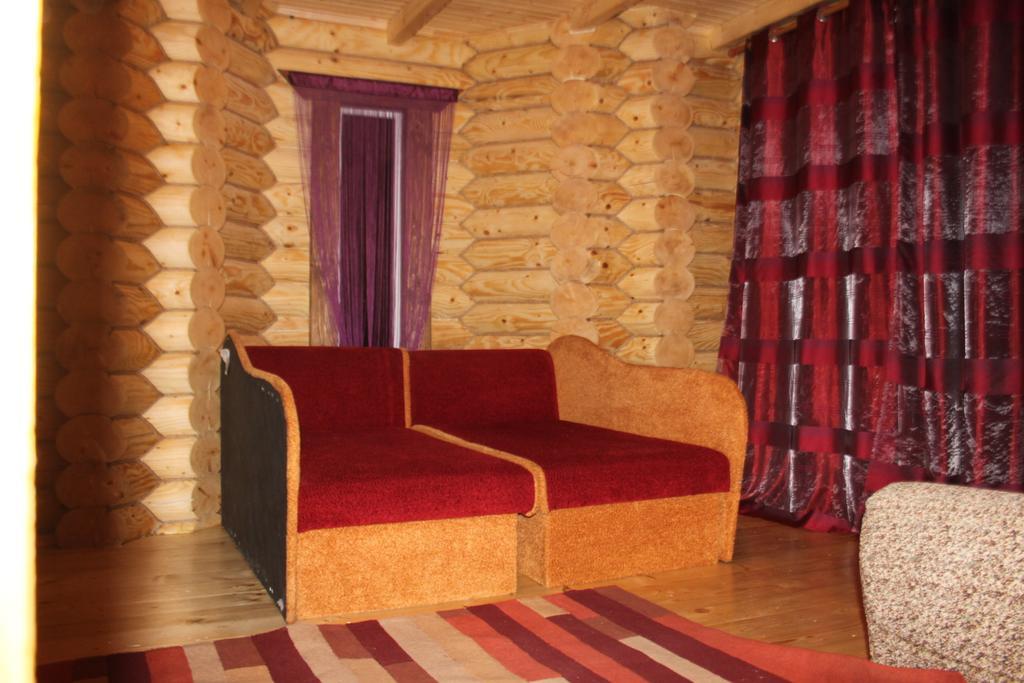 Sadyba Kazkove Dzherelo ヴェルホヴィナ 部屋 写真